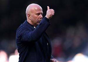 斯洛特：我对新援们非常满意 若有合适机会引进新中卫 我们会出手