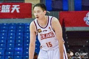 媒体人：体育局表示王奕博需球队先盖章他们再研究 或赶不上注册