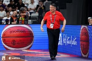 宫鲁鸣：本次集训特别设置后卫训练营 9月中与西甲尤文图特热身