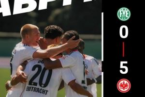 德国杯首轮法兰克福5-0大胜恩格尔斯晋级，堂安律梅开二度