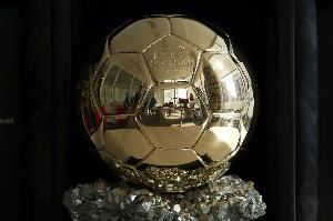 距颁奖还有1个月！金球奖赔率：登贝莱、亚马尔、维蒂尼亚前三