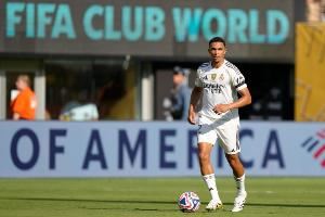 在皇马踢不上主力！多家英媒：阿诺德将落选本期英格兰名单