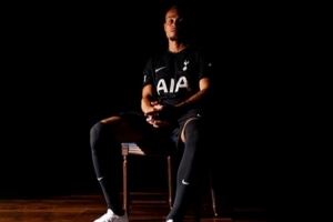 西蒙斯：弗兰克是我选择热刺的重要原因之一，范德文也说服了我