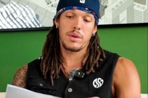 性情中人！赵探长采访戈登 后者揭秘成为NBA球员的原因