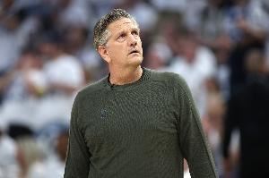 芬奇：我们补防做得不好 对手得分太轻松必须拿出更强防守抵抗力图片