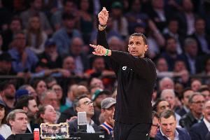 马祖拉：每天醒来必须做一个选择 就是攻防两端专注于抢篮板图片